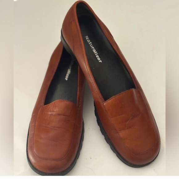 Naturalizer Shoes - 🤎 It's Giving Carolyn ~ Cognac Leather Loafers